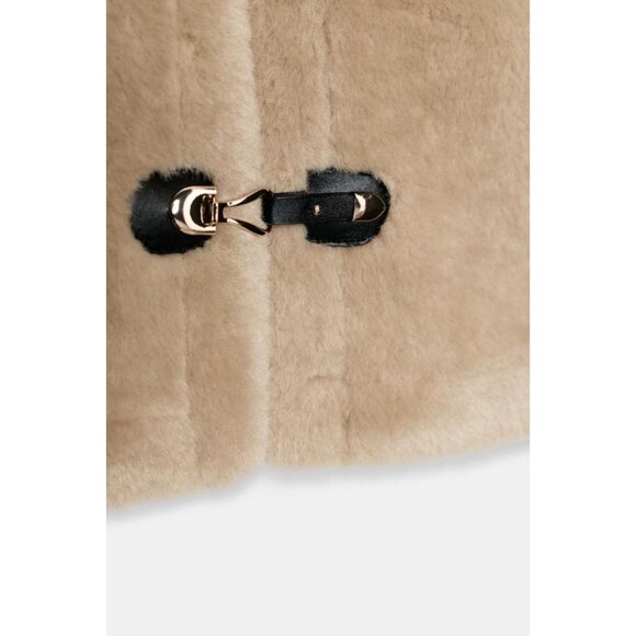 ZARA SHEARLING TOGGLE VEST - Picture 8 of 8